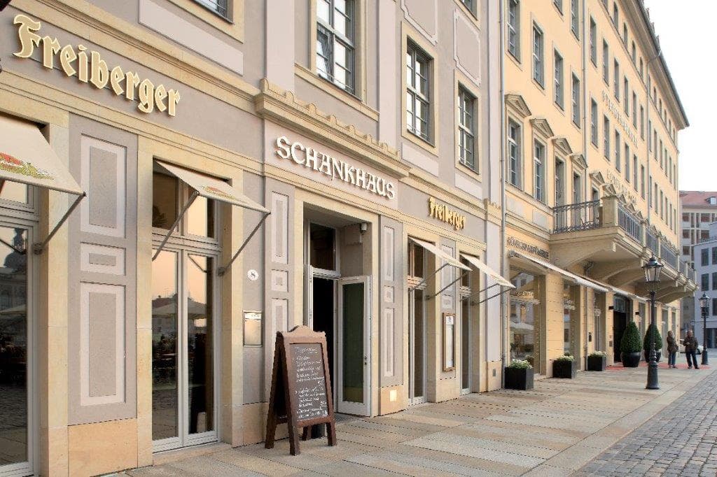 Dresdner Fenster und Sonnenschutz GmbH