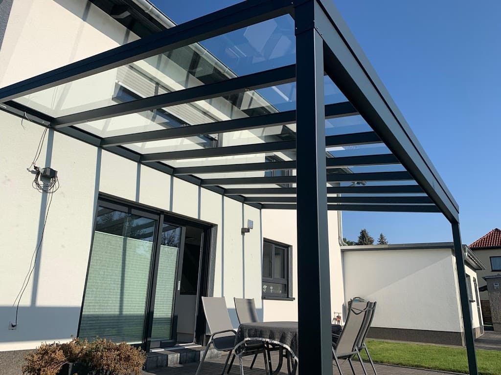 Terrassendach Schmiede GmbH & Co. KG - Ihr Spezialist für Terrassenüberdachungen & Wintergärten in Düsseldorf