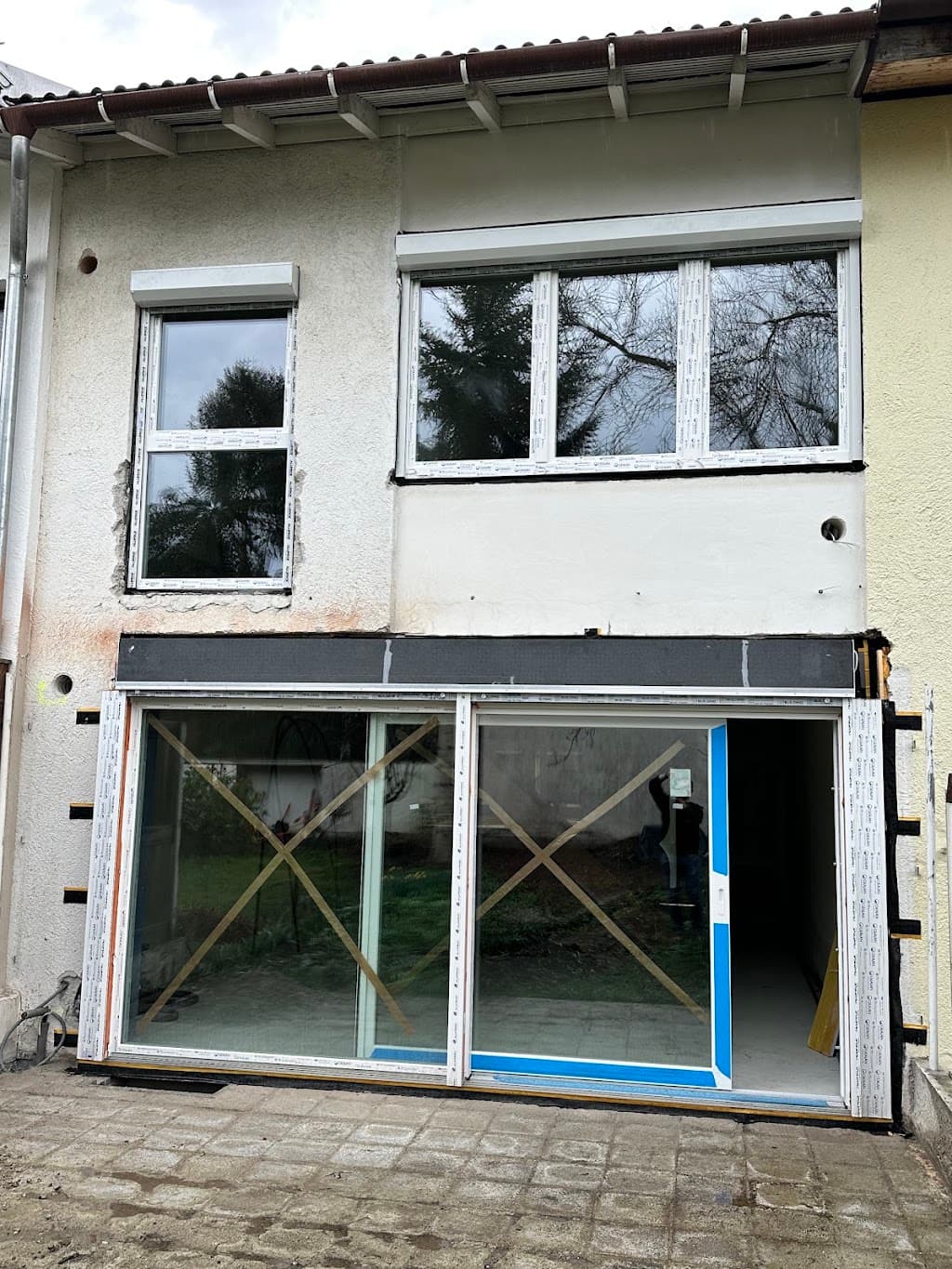 Lukas Fenster – Fensterbauer München | Fenster & Türen Montage