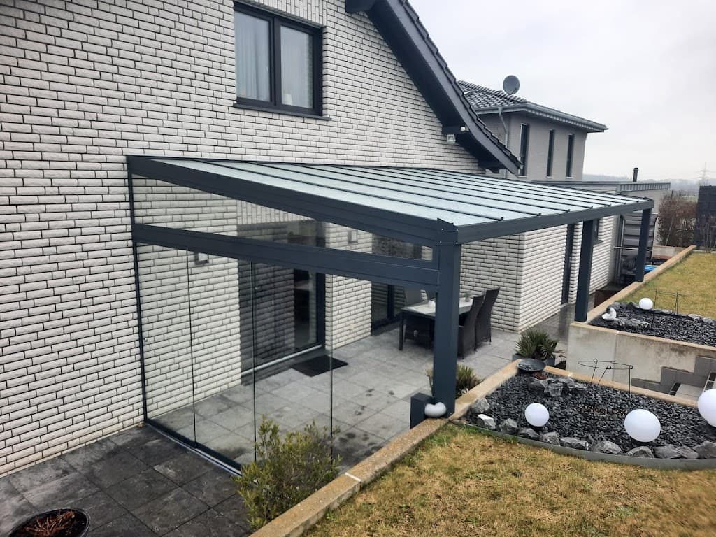 Fantasy-Terrasse - Alu Terrassenüberdachungen und Carports
