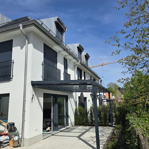 Aylux München GmbH — Kundenfoto