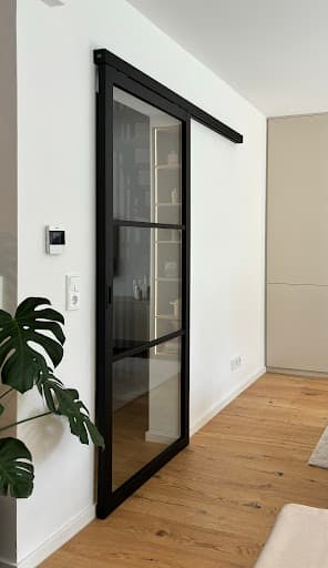 Schreinereibetrieb H&W Blum - Fenster und Türen — Kundenfoto