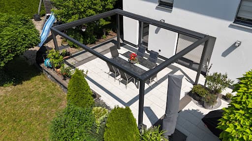 Schatteria Terrassenüberdachungen & Lamellendächer — Kundenfoto