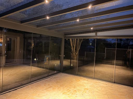 Terrassendach-Händler.de mit Showroom — Kundenfoto