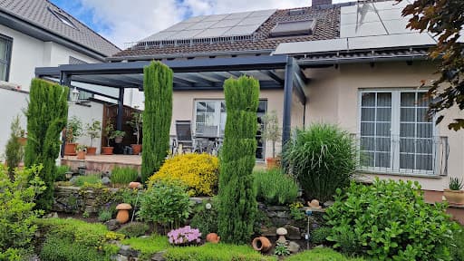 Rhein-Main Überdachungen Ausstellung - Terrassenüberdachungen, Kaltwintergärten, Carports und Markisen — Kundenfoto