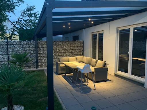 KD Überdachung GmbH (Dortmund) | Terrassenüberdachung | Carport | Wintergarten | Sonnenschutz — Kundenfoto