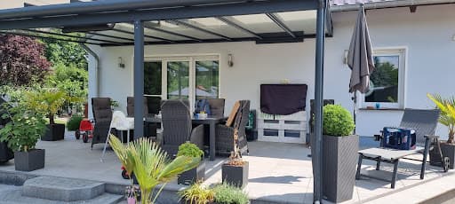 Schatteria Terrassenüberdachungen & Lamellendächer — Kundenfoto