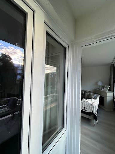 WIR machen BAUELEMENTE - Fenster, Haustür, Rollladen, Fliegengitter - Lübeck — Kundenfoto