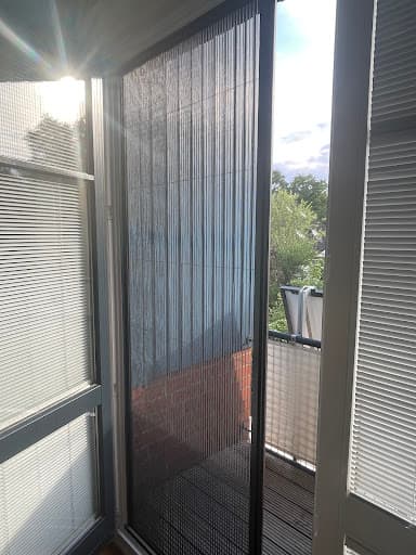 FTB Hamburg Bauelemente - Rolladen, Insekteschutz, Sonnenschutz, Markise, Fenster, Rolltore — Kundenfoto