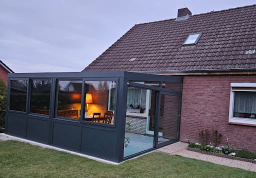 AYOS Solutions - Terrassenüberdachung/ Kaltwintergärten/ Markisen — Kundenfoto