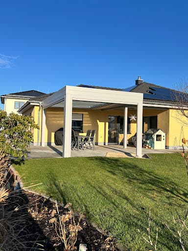 schatten.pro | Terrassenüberdachungen - Markisen - Lamellendächer — Kundenfoto