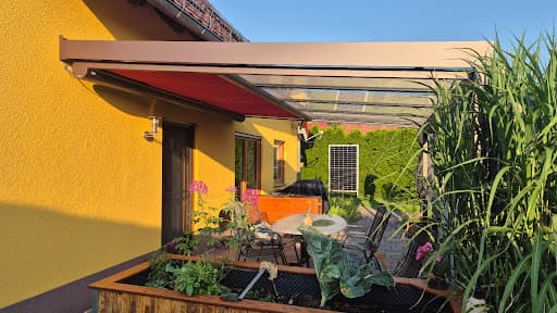 schatten.pro | Terrassenüberdachungen - Markisen - Lamellendächer — Kundenfoto