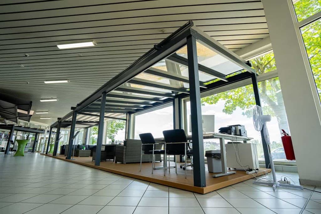 Aylux Frankfurt GmbH