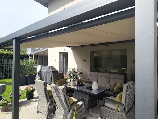 KD Überdachung GmbH (Bielefeld) | Terrassenüberdachung | Carport | Wintergarten | Sonnenschutz — Kundenfoto